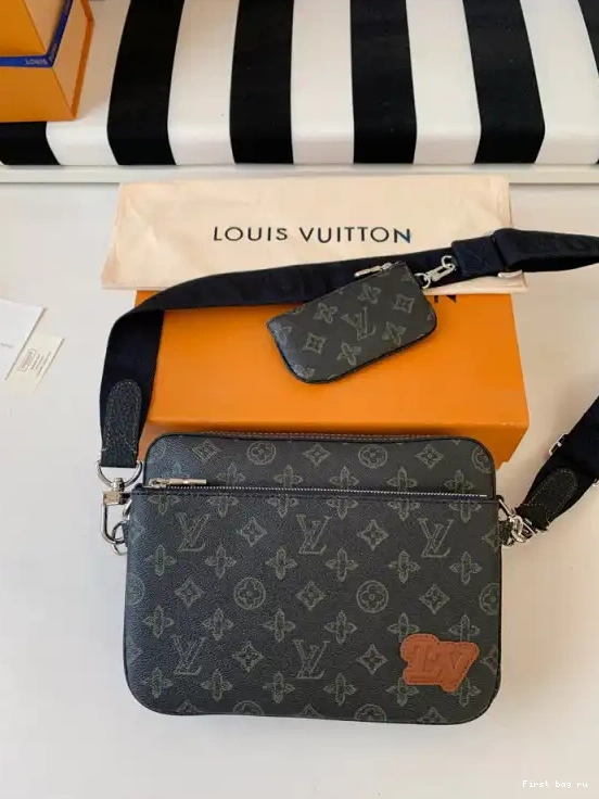 VUITTON TRIO LOUIS MESSENGER 0415